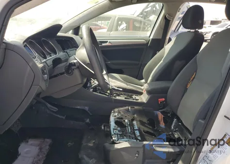 2016 Volkswagen E-Golf Se из США, поврежденный, VIN WVWKP7AU3GW915639